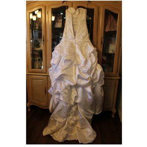 Maggie Sottero wedding dress (56)